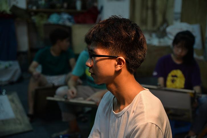 离开学校如何再次参加高考,离开学校还能高考吗