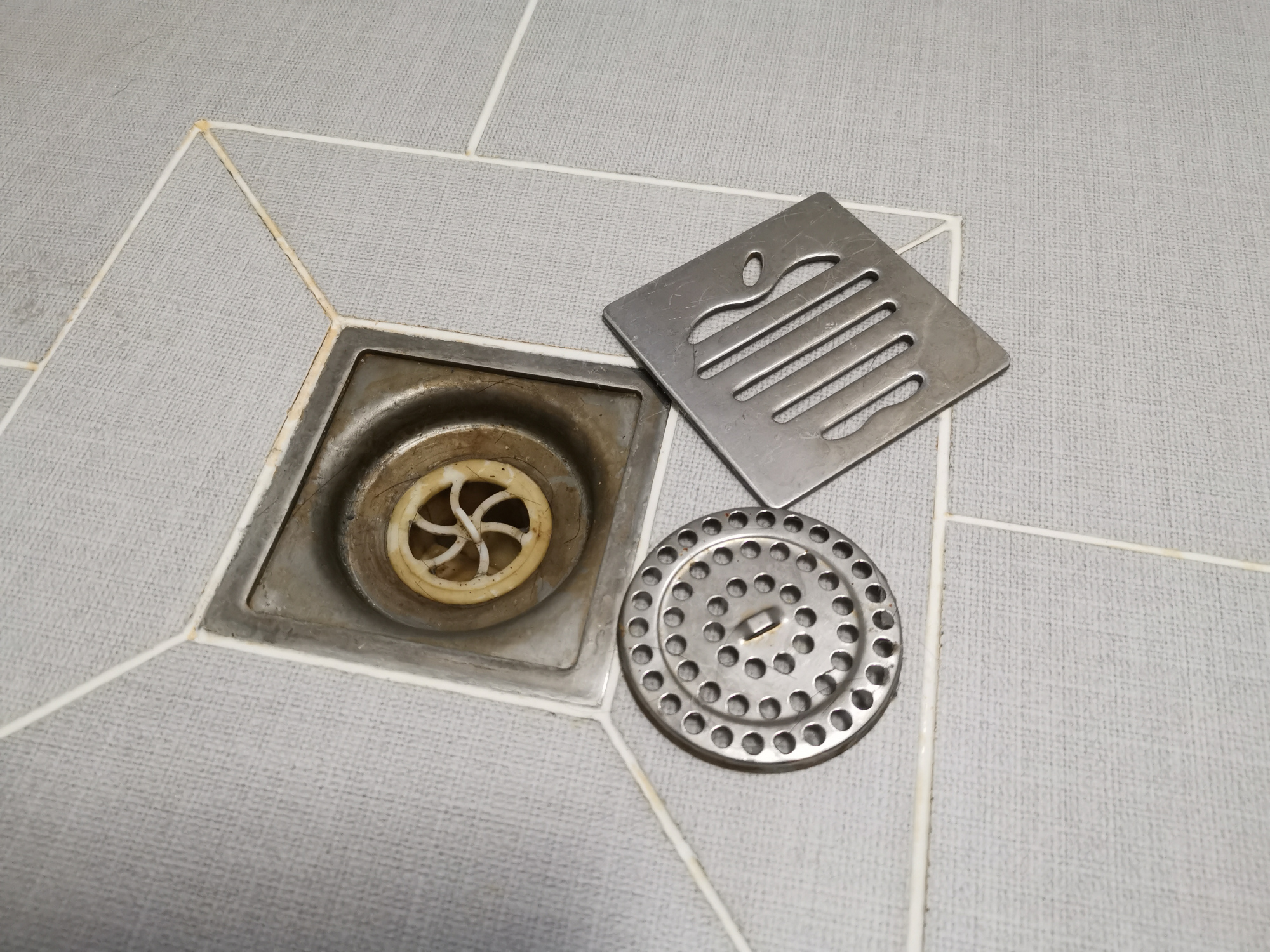 装修房子半包和全包哪个更划算,装修房子全包和半包的区别在哪