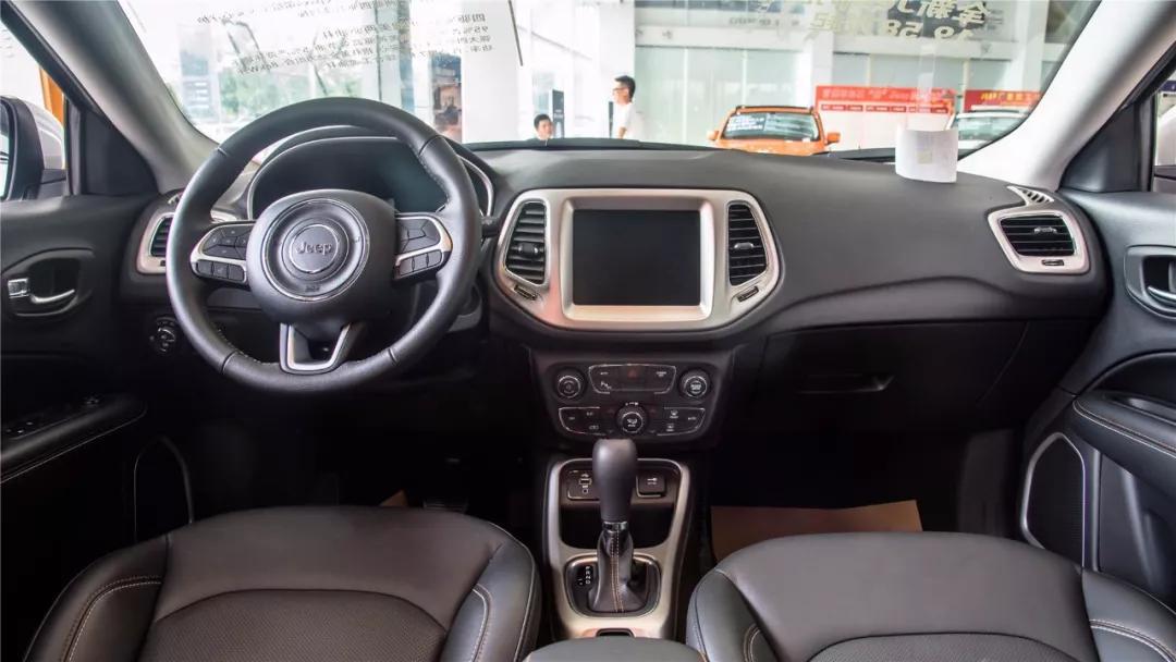 jeep指南者的大梁在哪,广汽菲克Jeep全新2017款指南者