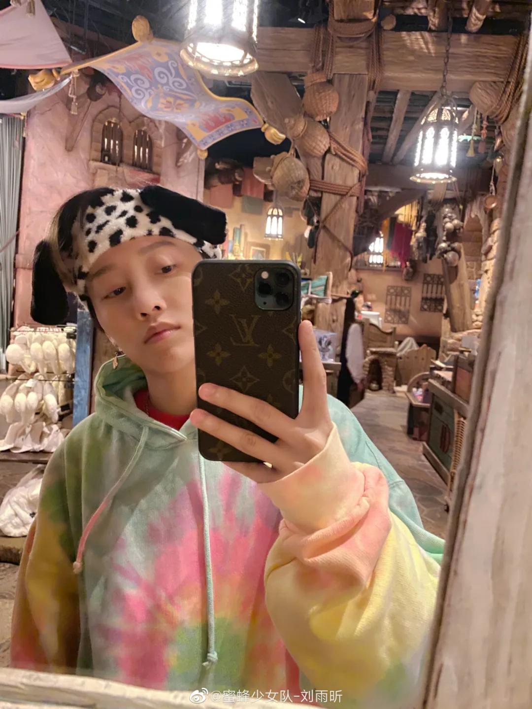 别的不说,《青你2》的*服私**是真的可!