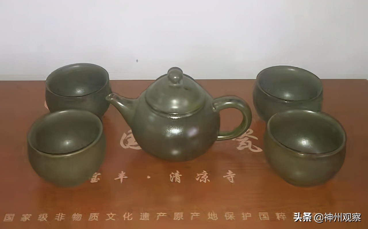 冠杰汝窑值得买吗,冠杰汝瓷盖碗