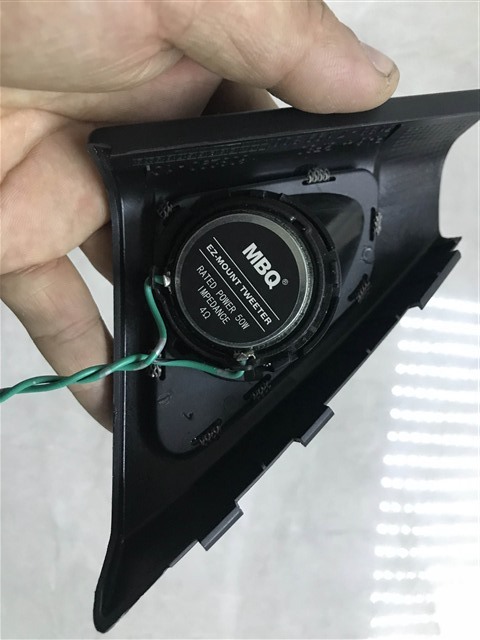 宝马5系倒模三分频音响改装,宝马5系三分频音响改装