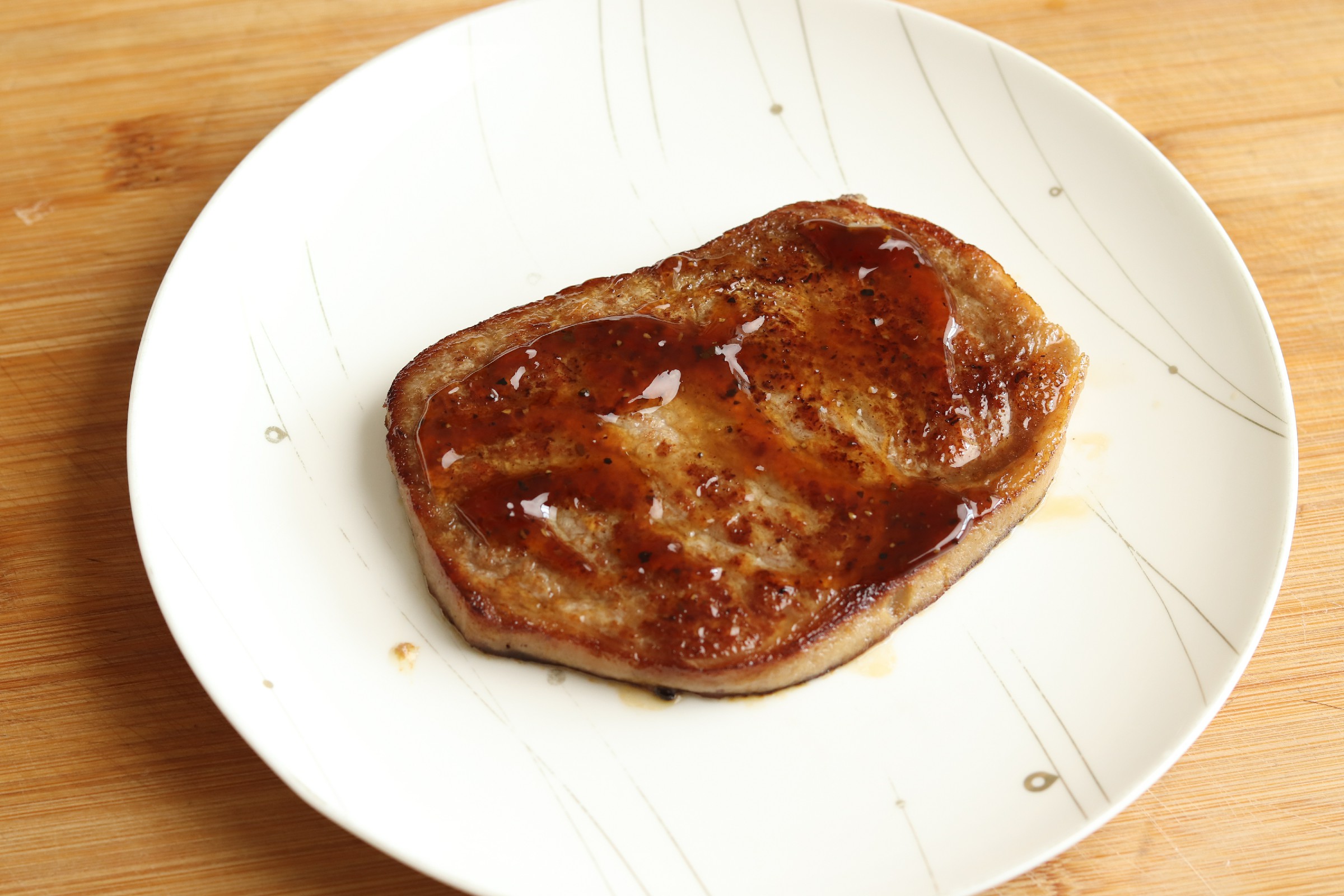 煎牛排掌握这几招,煎牛排如何嫩滑