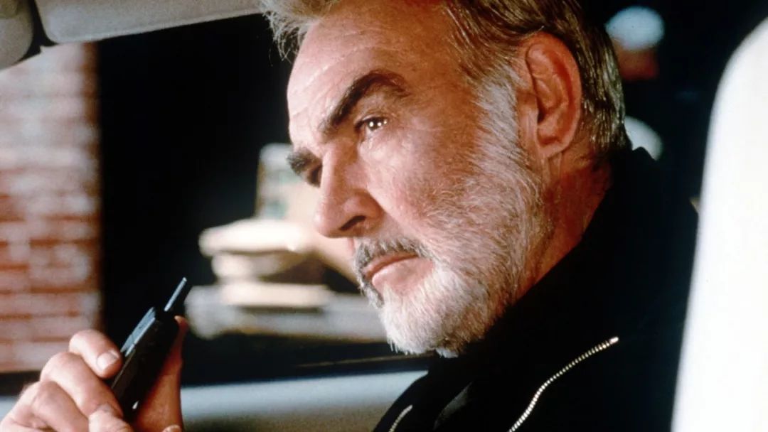 肖恩康纳利爵士,肖恩康纳利罗杰摩尔