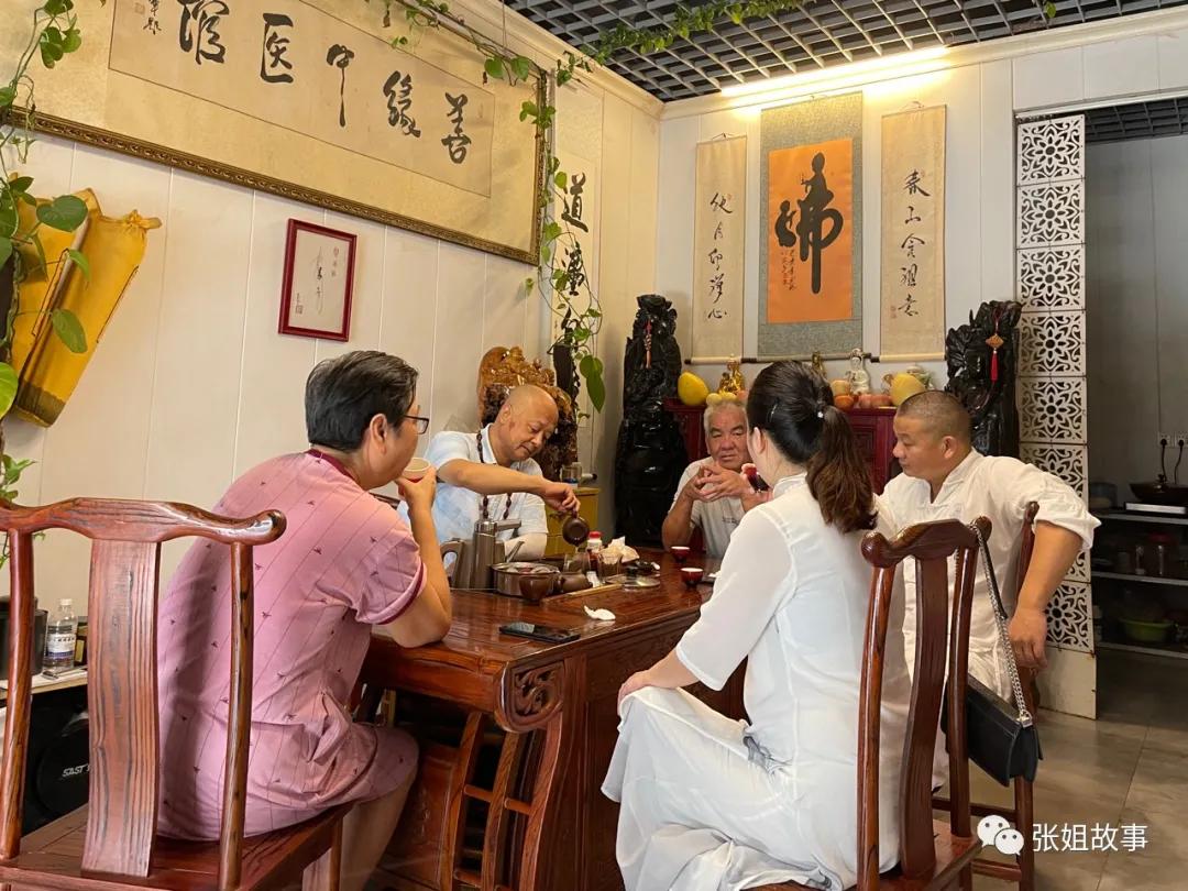 带您走进神奇的房子,带你走进神奇的佤山