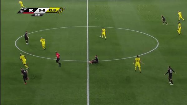 先是漏判再是“挡拆”，美国大联盟裁判的这一套操作你怎么评价？