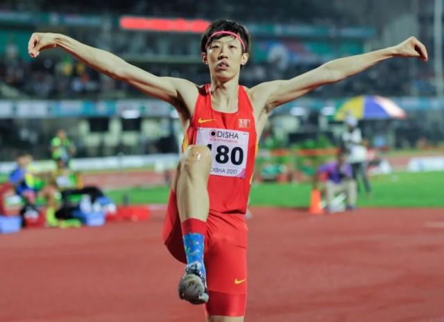 张国伟疲劳性骨折,张国伟跖骨骨折多久