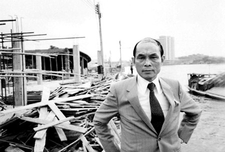 长津湖战役霍英东到底做了什么？死后竟然可以享受国葬