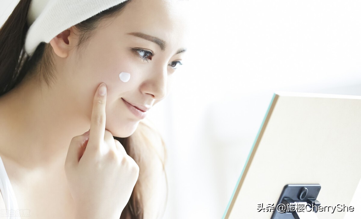 好用的素颜霜不假白提亮肤色,超好用的素颜霜推荐不油腻不卡粉