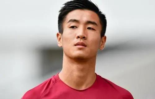 韦世豪韦少辉,年轻球员韦世豪