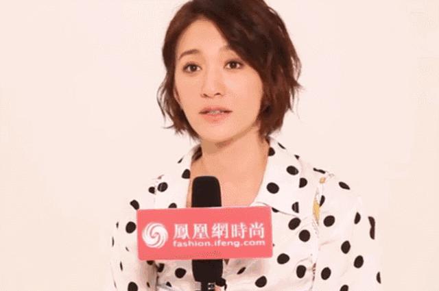 李小冉皮肤嫩白,李小冉肌肤白到发光