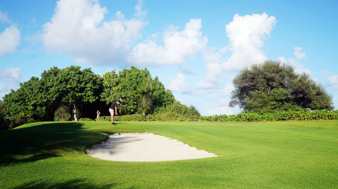 海上香格里拉金町湾,马尔代夫香格里拉隐逸的海岛天堂