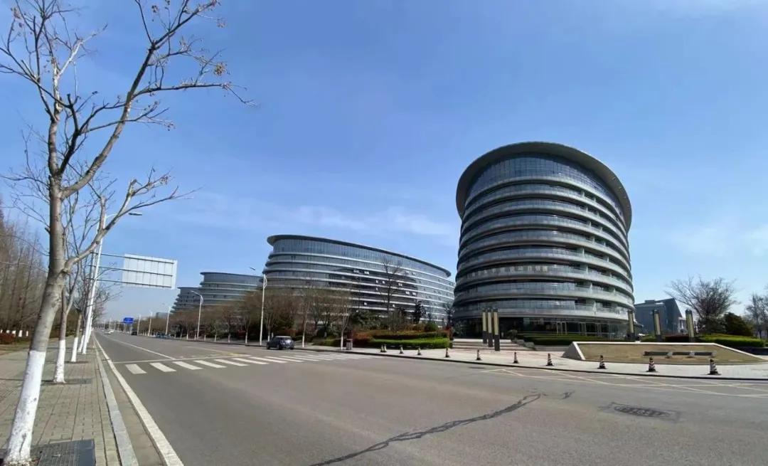 烂尾楼重获生机,徐州新城区烂尾商业