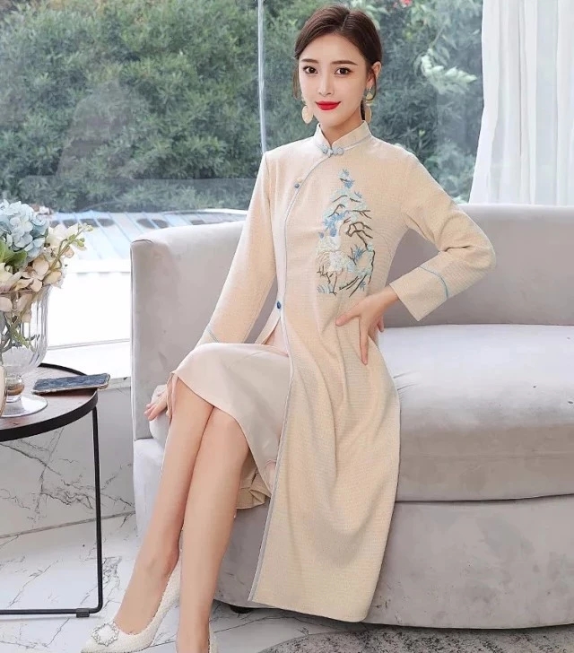 中国穿旗袍最美的女人,穿旗袍怎么坐姿势最美