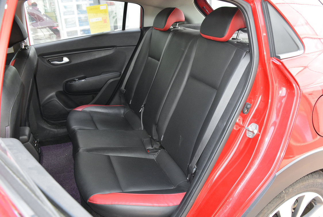 本田飞度suv自动挡8万左右的,起亚飞度