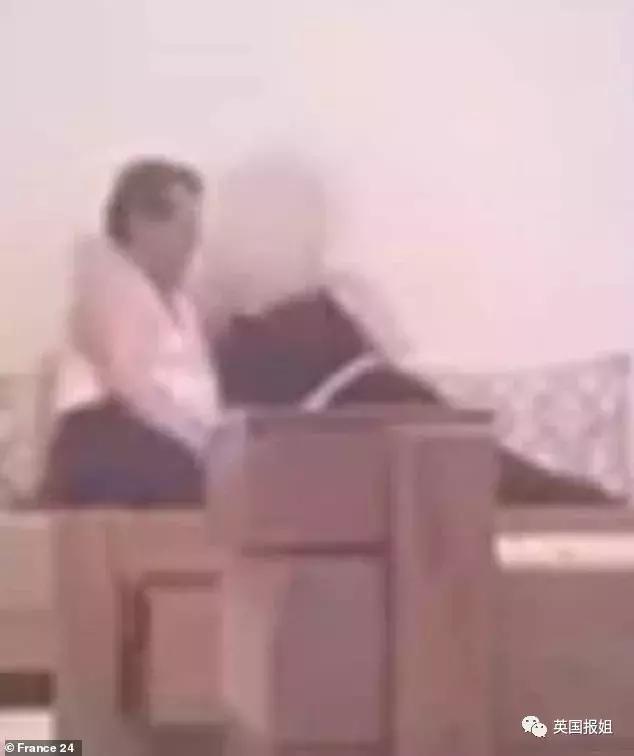 伊朗女孩事件始末外交部,伊朗女性涉事博主被抓