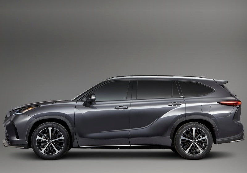 2022款全新汉兰达官图,汉兰达红色硬汉