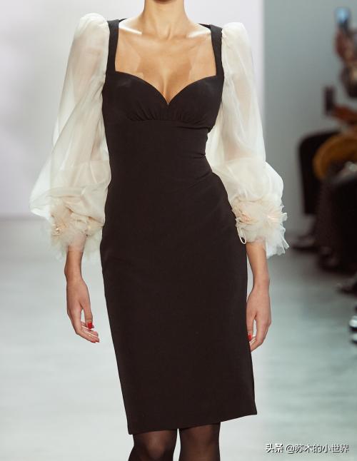 给你的衣服买瓶子香水,买不起衣服就买瓶香水吧