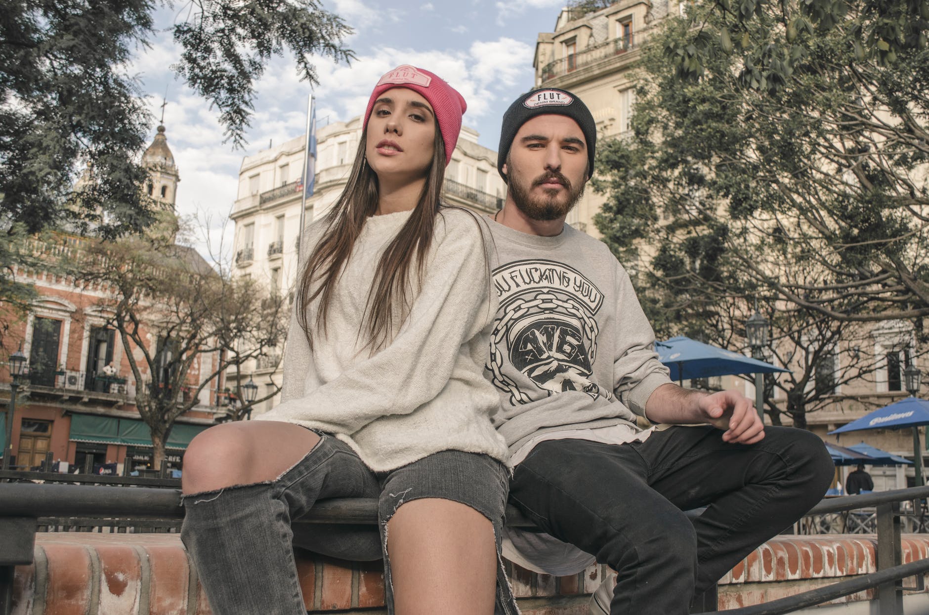 女人暗恋男人有什么明显的特征呀,女人暗恋男人有哪些表现心理学