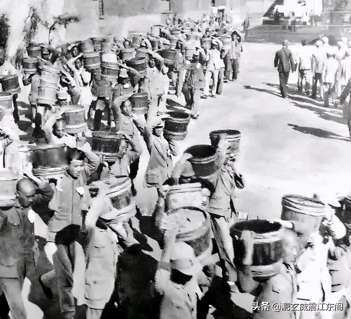 “沉默的恐怖”麻痹正义，皇军专门栽赃污蔑的信息管制有多厉害，