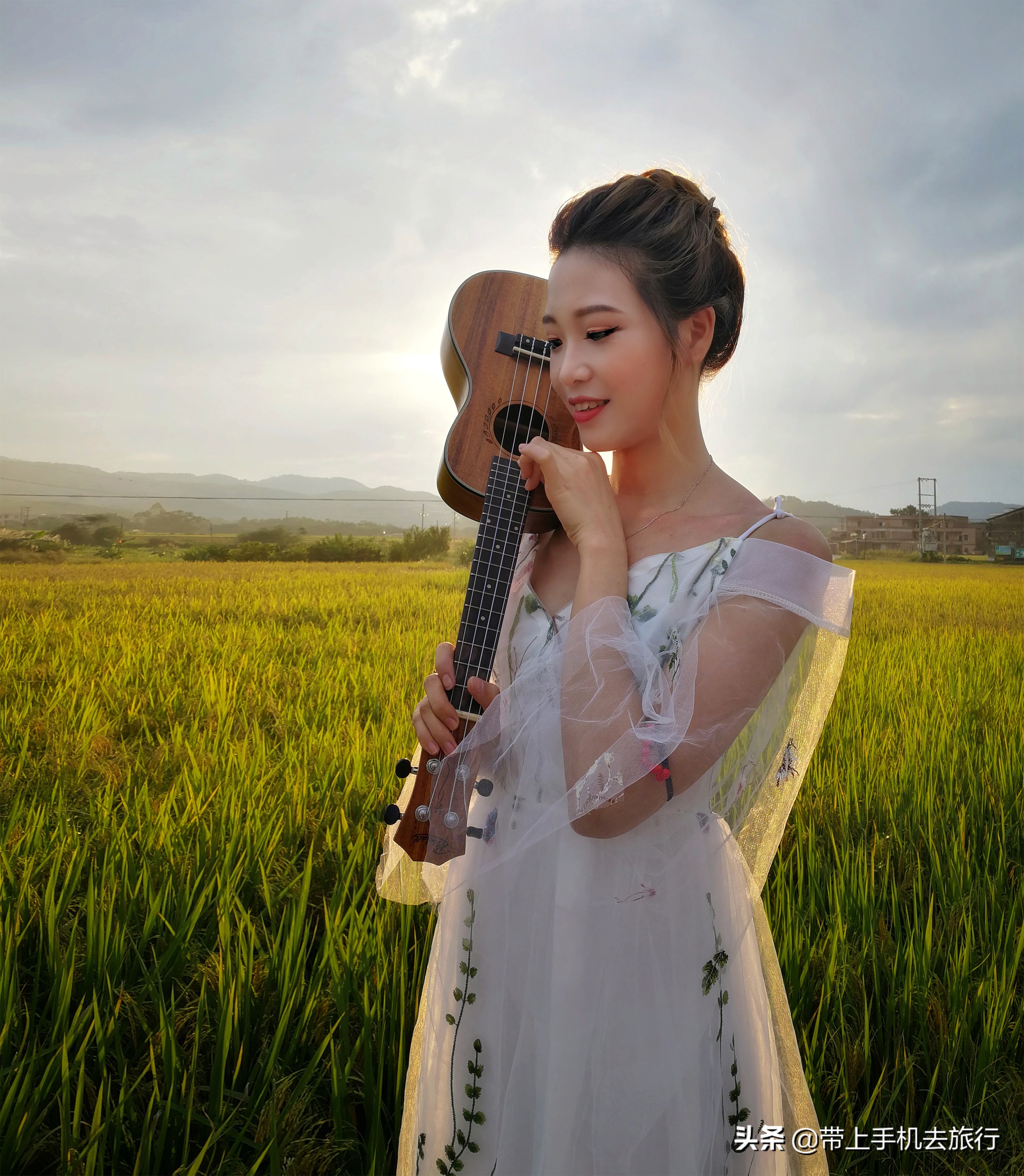 vivo手机逆光功能怎么使用,苹果手机拍逆光人像怎样拍摄