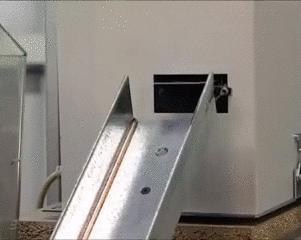 把锁锁上了怎么弄下来,锁怎么样是锁上的