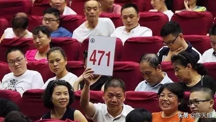 打工仔9万收藏一张经文书法，专家认为不值，5年后卖了1.3亿