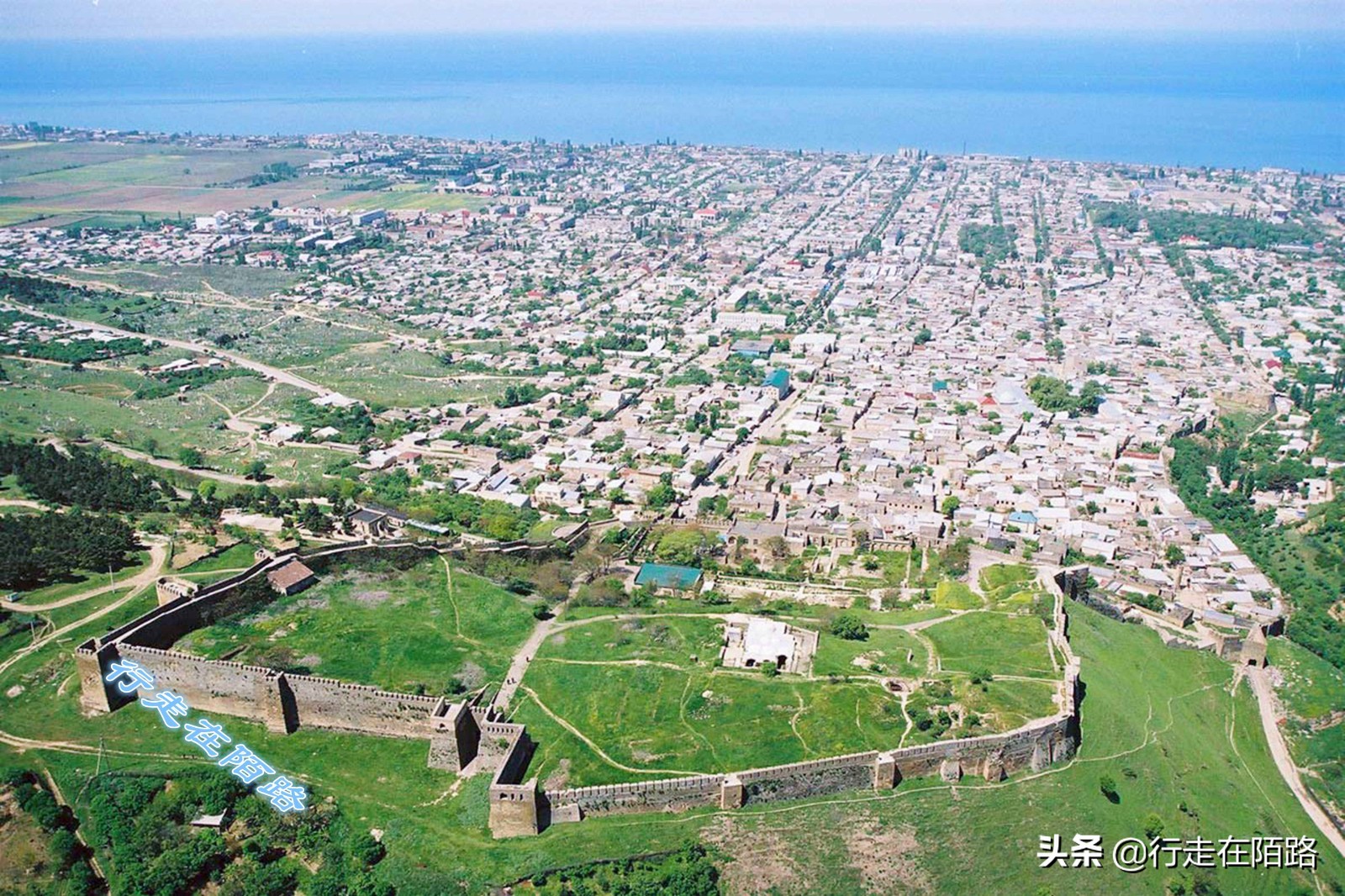 俄罗斯人均收入为什么那么低,俄罗斯真实的工资和物价