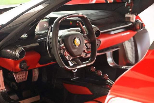 “最会赚钱”的厨师，坐拥28间餐厅，年入过亿，最爱法拉利