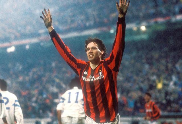 范巴斯滕足坛地位,范巴斯滕意甲最好的比赛