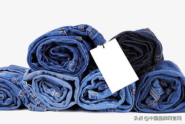什么牌子的牛仔裤不容易掉色,牛仔裤掉色怎么处理