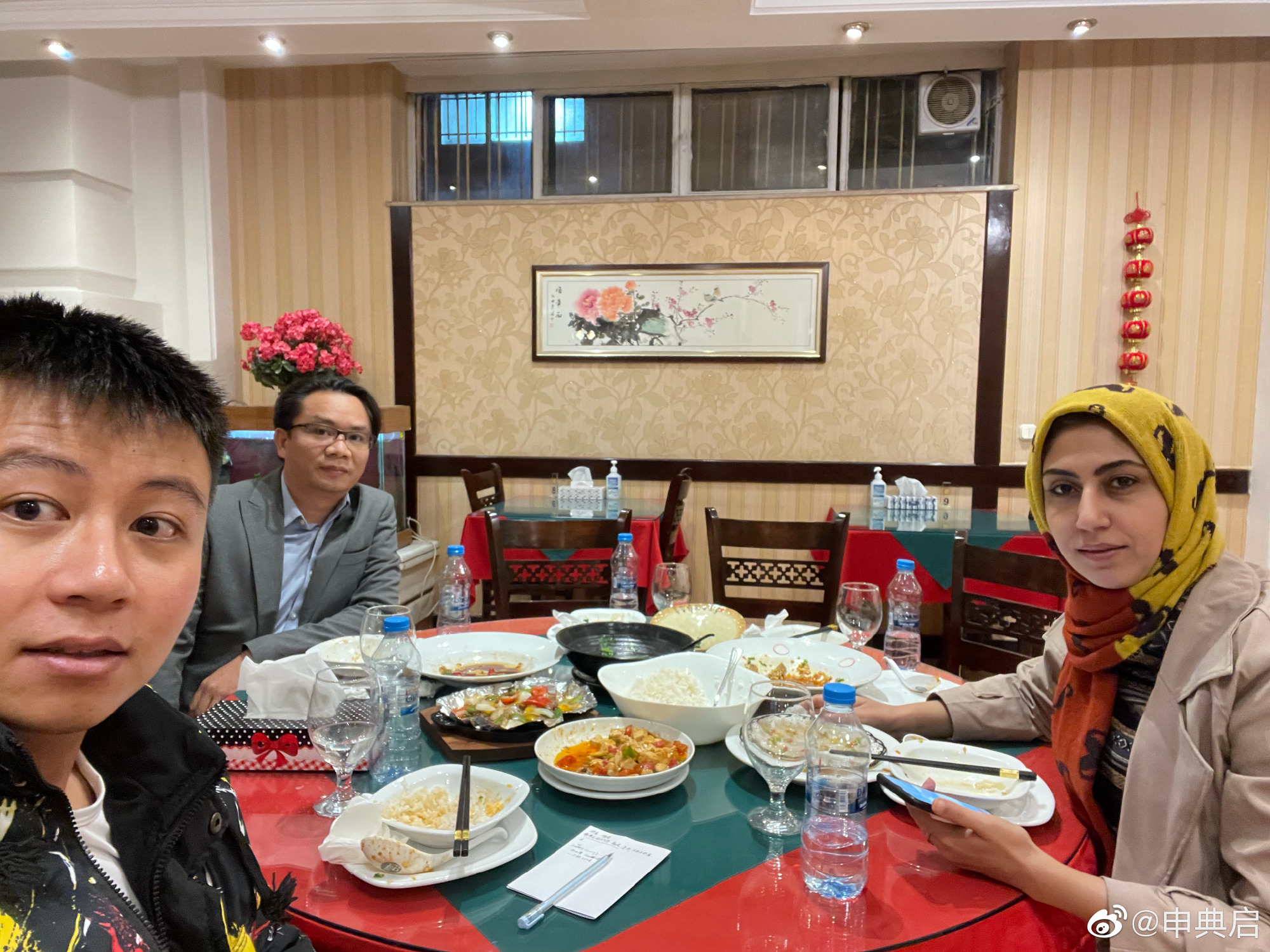 中国人小飞在伊朗做干果生意被骗200万美元,满地是坑,一笔烂账