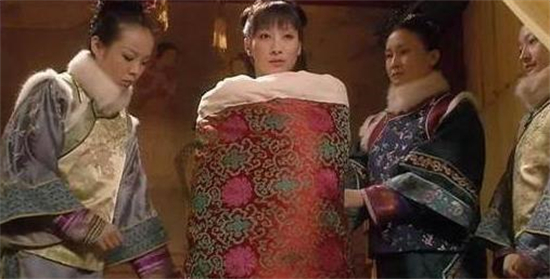 清朝皇帝和妃嫔的真正生活,清朝皇帝如何与后妃相处