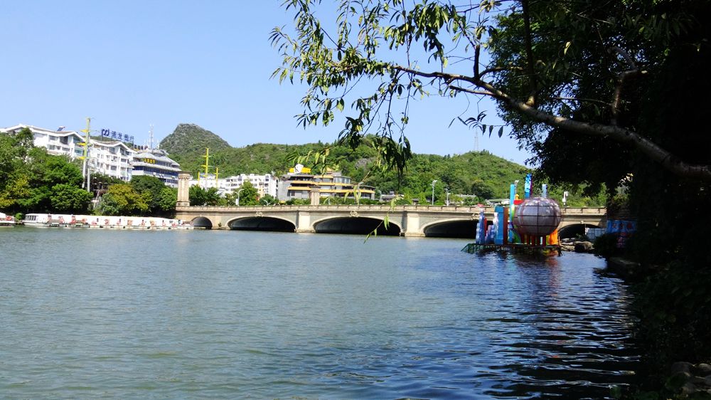 闹中取静旅游的地方,闹中取静的去处