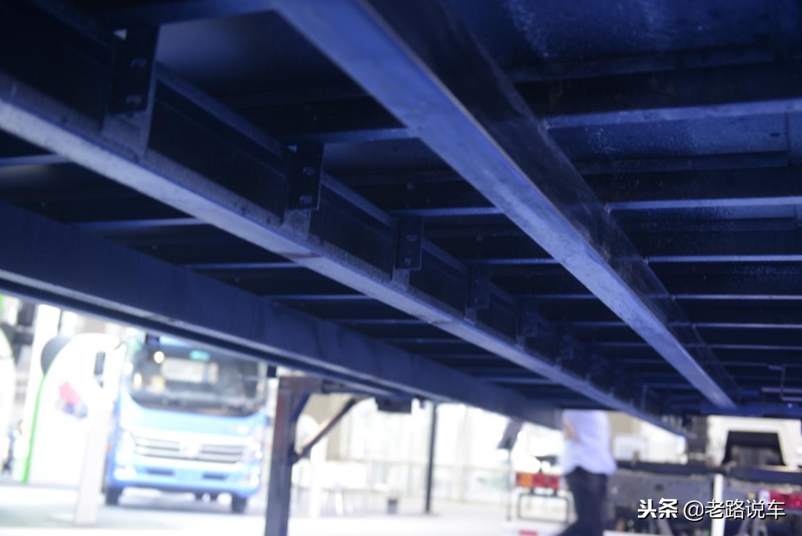 中国重汽豪沃t5g试驾,重汽豪沃轻卡t5缺点