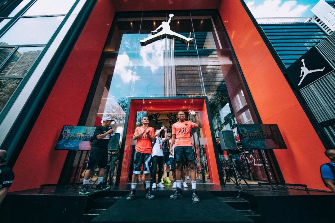 姆巴佩登陆浙江绿城,jordan卫衣联名姆巴佩