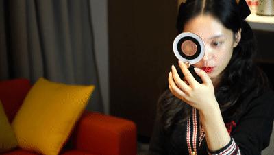 便携式智能美妆镜好用吗,多功能美妆镜跟智能镜区别