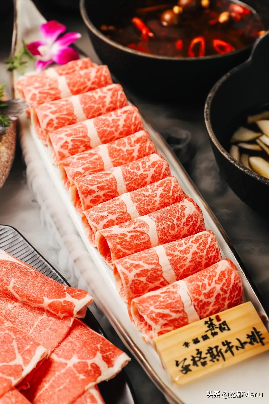 把台式锅物带来魔都，将温暖与美味传递给来到这里的客人