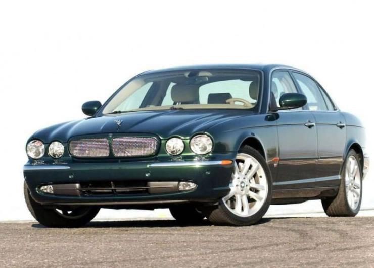 10万左右的二手车行驶质感好,10万左右性能车二手测评