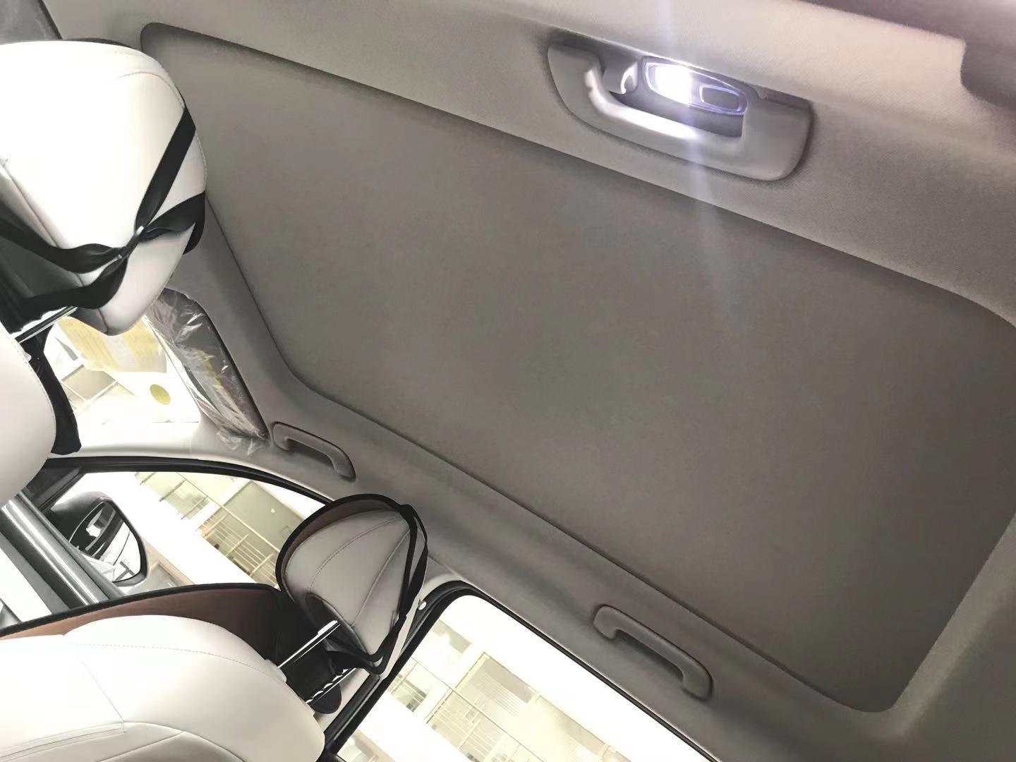 适合中年人开的车suv新能源,适合年轻人的运动suv十几万价位的