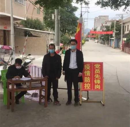 党群一心抗击疫情句子,党群同心防疫工作