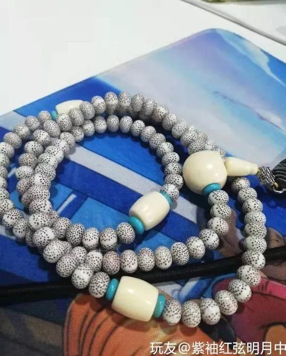 新玩友入圈，这四大“高危”手串假货地，很多人都被坑