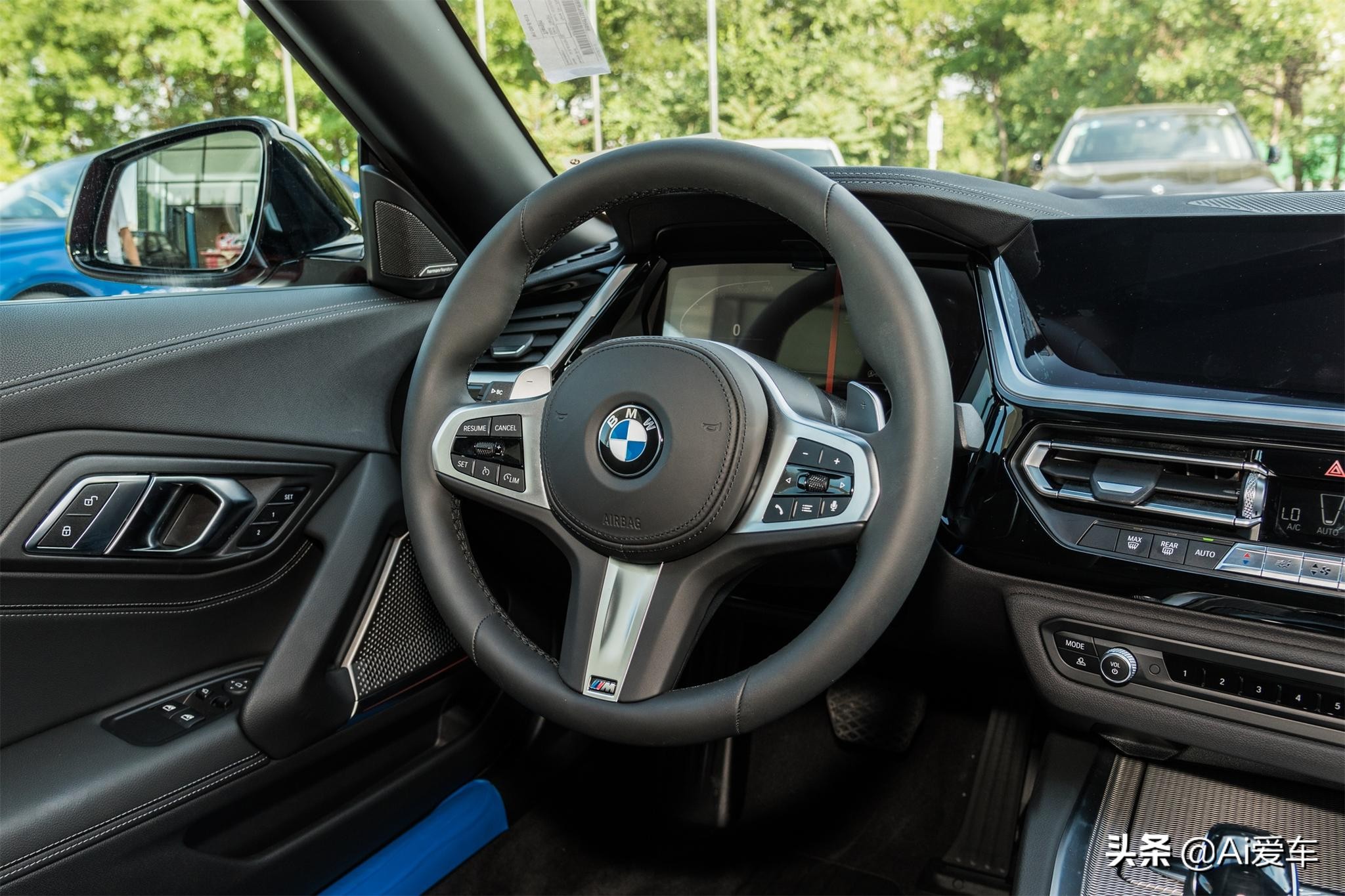 最便宜的宝马双门跑车，进口2.0T后驱，油耗6.4L，实拍宝马Z4