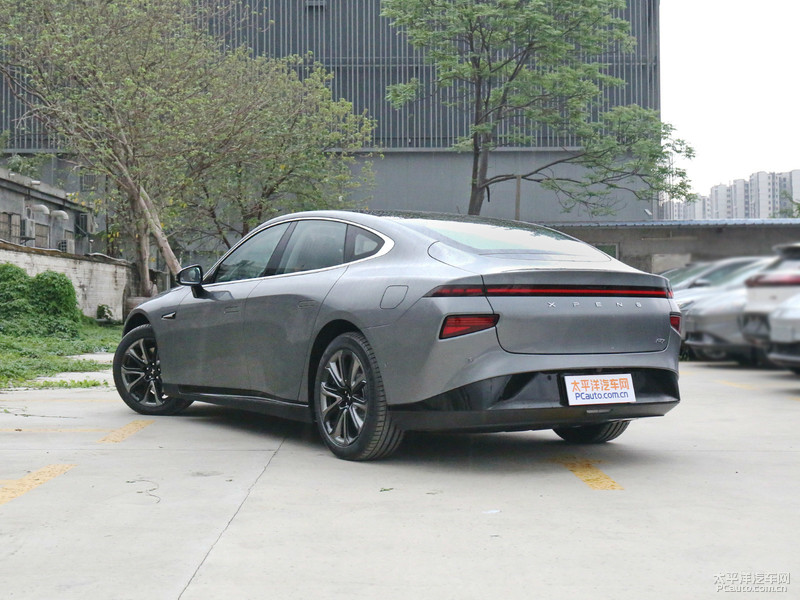 奥迪新a4l2023款,奥迪a3和小鹏p7哪个好