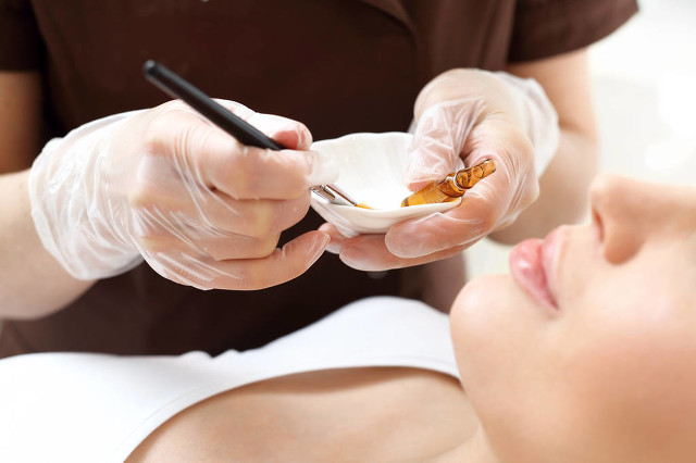 果酸换肤亲身经历效果,果酸换肤的后遗症危害