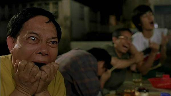 少林足球周星驰经典镜头,少林足球大师兄和星爷对话扫厕所