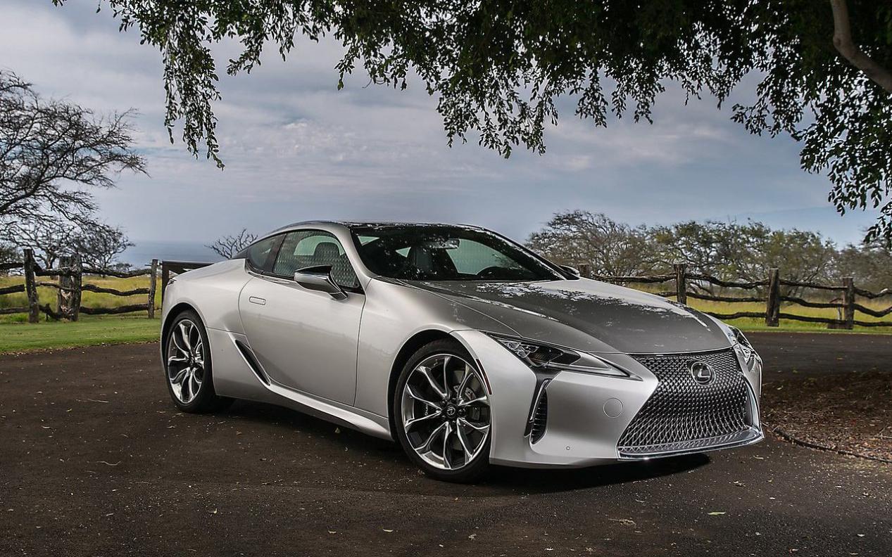 迈凯伦720sspider1000公里,迈凯伦720s和保时捷911turbos