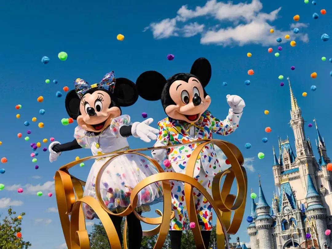 优衣库最近动漫联名,优衣库联名marimekko蓝色裙子