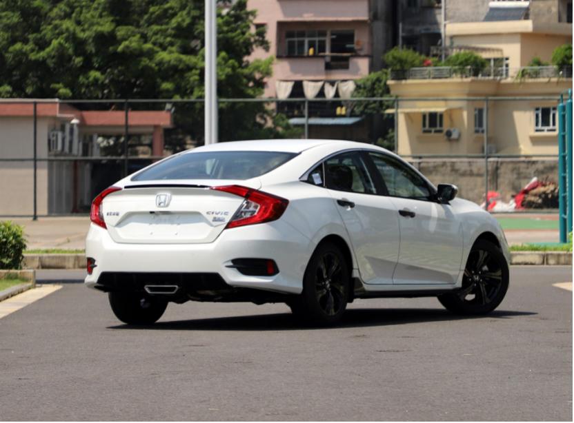 glc300换代抄底最好价格优惠多少,宝马5系抄底旧款还是等明年换代