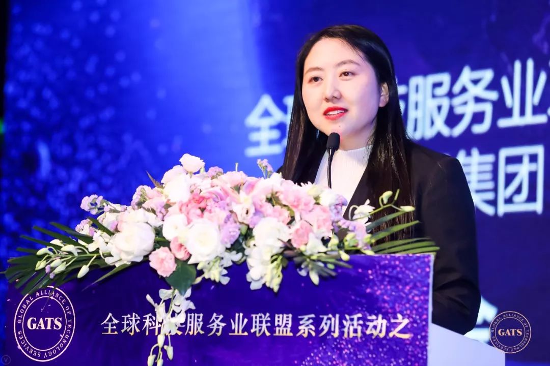 袁岳博士,袁岳博士华人